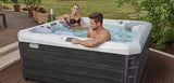 Lifestyle: Wellis Palermo Life Whirlpool in Benutzung, Motiv 3