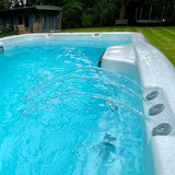Lifestyle: Wellis Amazonas Riverjet Life Swim Spa in Benutzung, Motiv 2