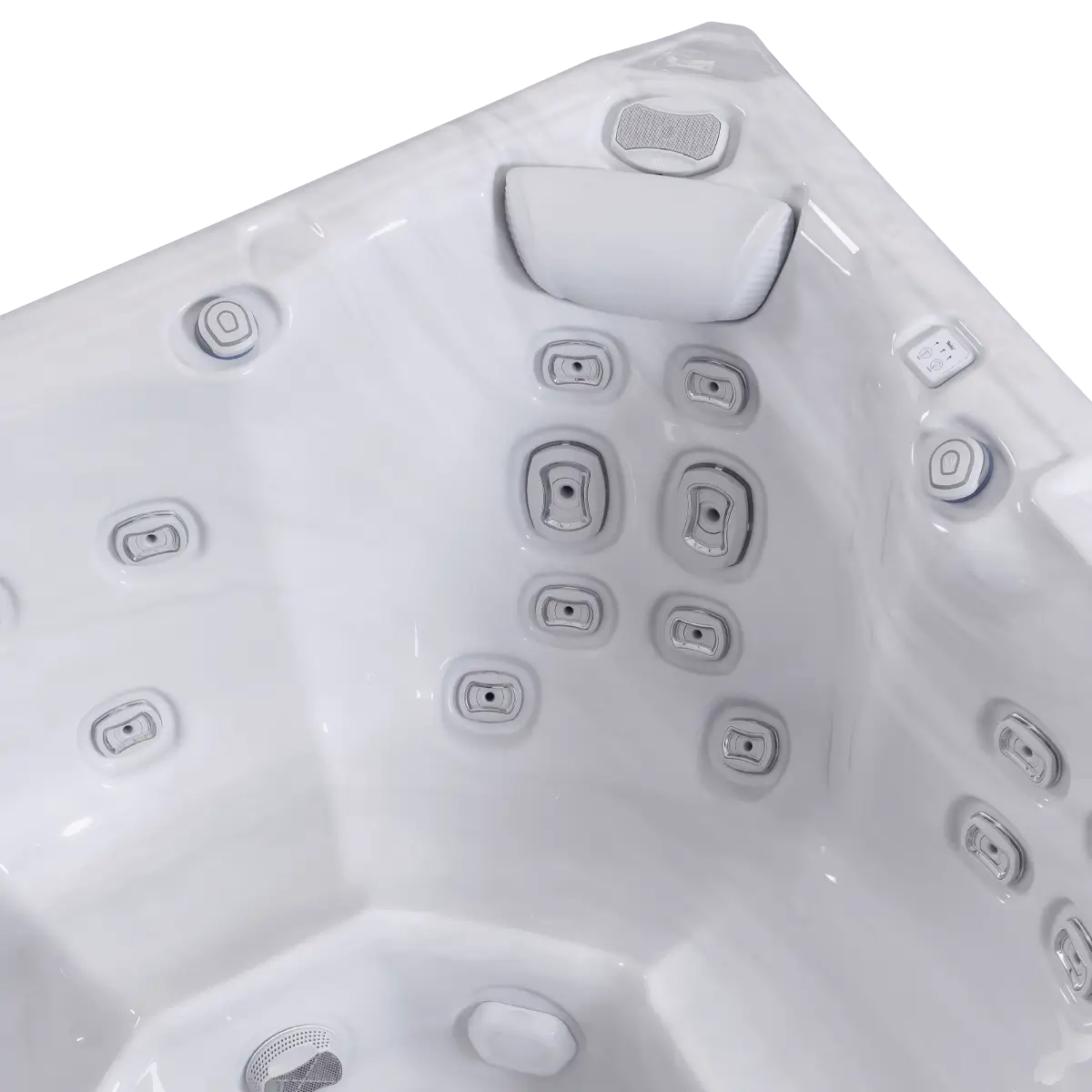 Lifestyle: Wellis Atlas Life Essential Whirlpool in Benutzung, Motiv 4