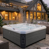 Lifestyle: Wellis Malaga Life Whirlpool in Benutzung, Motiv 5