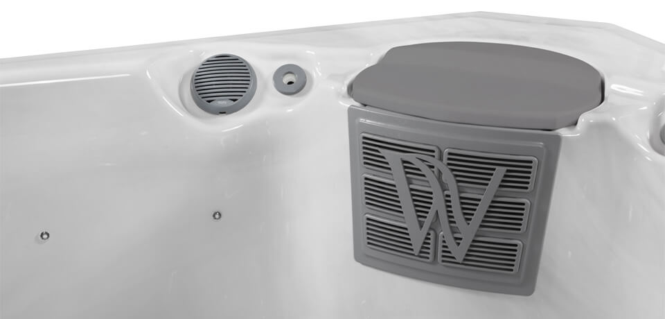 Lifestyle: Wellis Palermo Life Whirlpool in Benutzung, Motiv 7